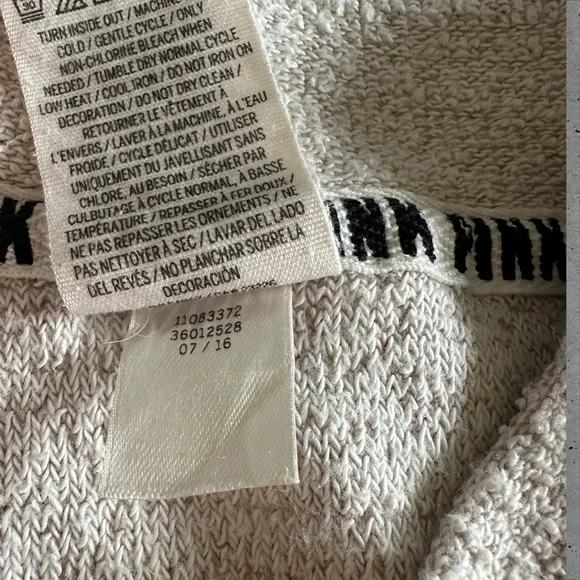 Victoria’s Secret Pink Cream Crewneck Sweatshirt XS - Picture 7 of 7